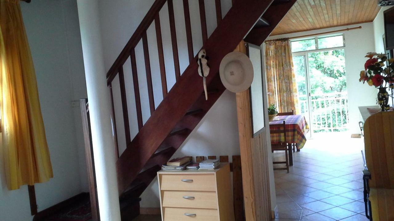 Chez Rosy Apartment Le Robert Luaran gambar